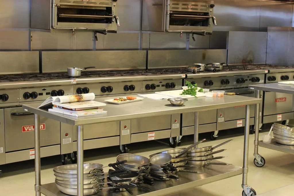 Deep-cleaned commercial kitchen with stainless steel equipment — restaurant cleaning in Tampa