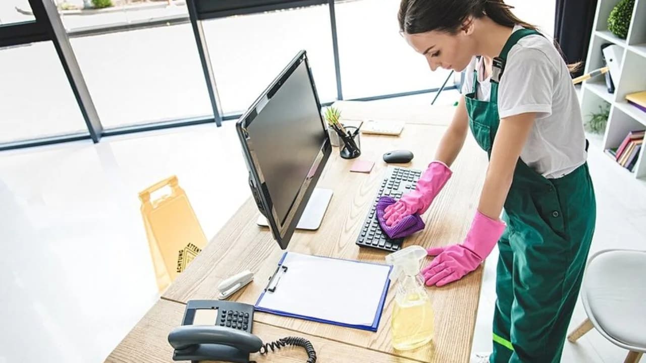 Professional commercial cleaning services team in Tampa, FL facility